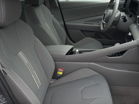 New 2026 Hyundai Elantra SEL Sport Premium FWD image 25