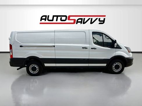 Used 2023 Ford Transit 250 Low Roof RWD image 8