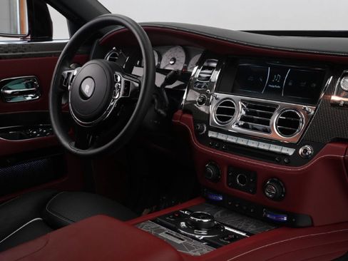 Used 2020 Rolls-Royce Ghost RWD image 50