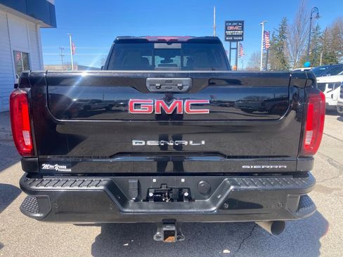 Used 2022 GMC Sierra 2500 Denali image 6
