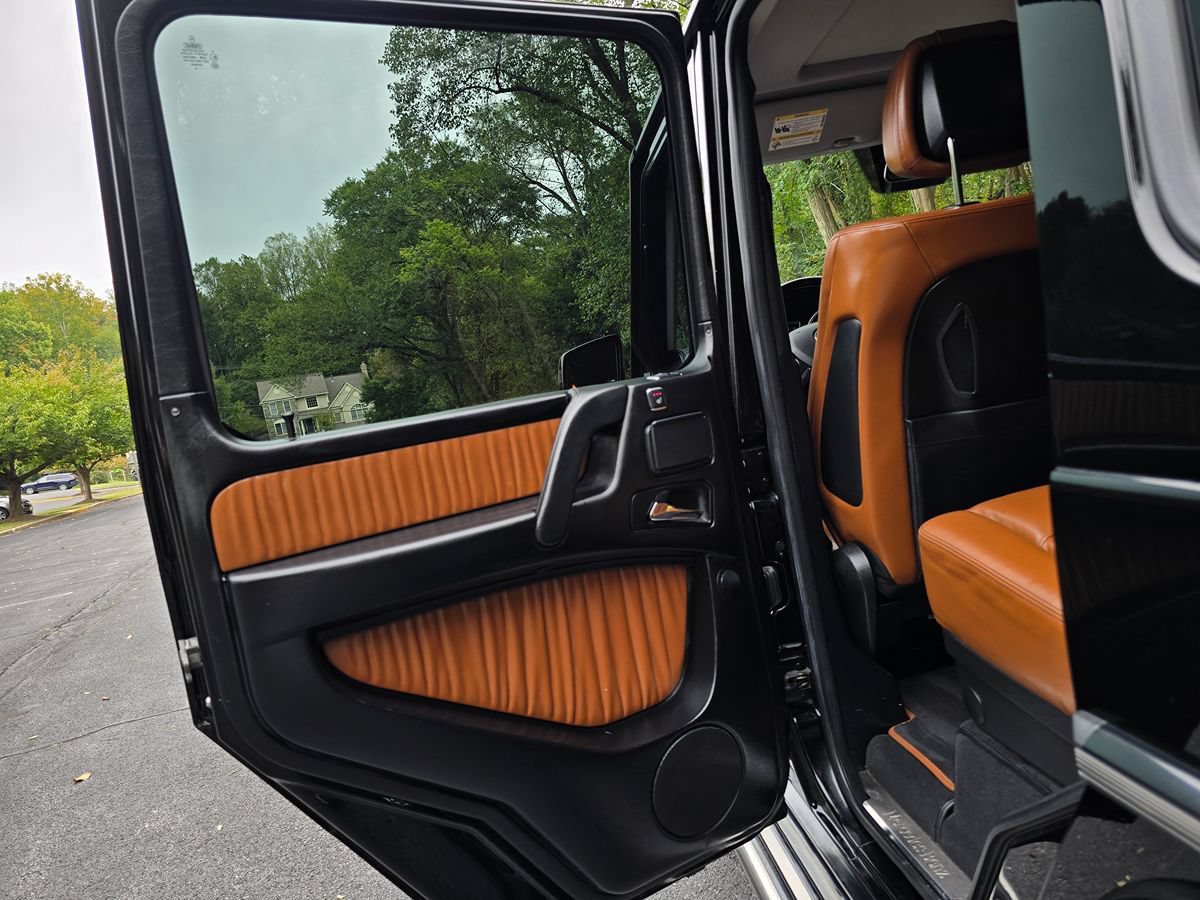 Used 2016 Mercedes-Benz G 550 image 24