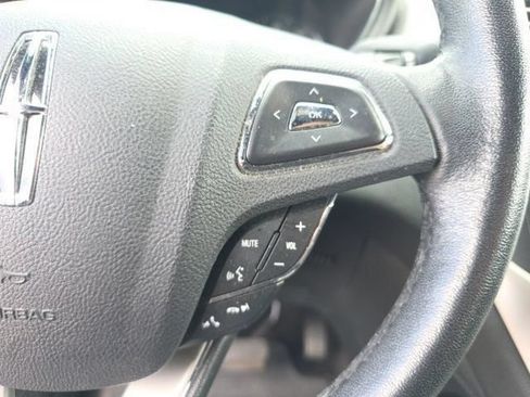 Used 2017 Lincoln MKC Premiere AWD/4WD image 14