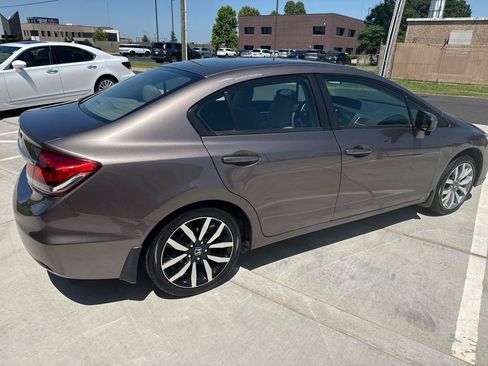 Used 2015 Honda Civic EX-L image 10