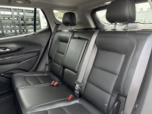 Used 2022 GMC Terrain SLT FWD image 30