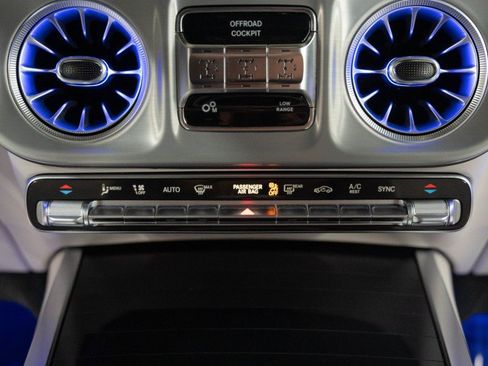 Certified 2025 Mercedes-Benz G 63 AMG 4MATIC image 18