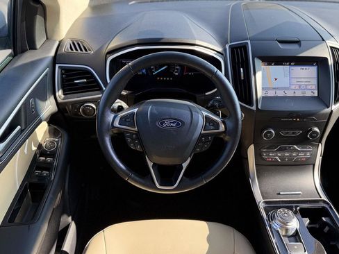 Used 2019 Ford Edge SEL w/ Equipment Group 201A image 28