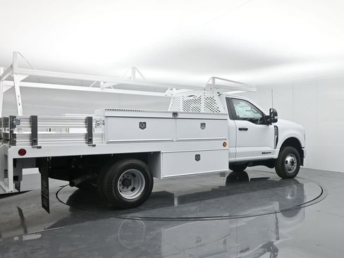 New 2024 Ford F350 XL w/ XL Chrome Package image 26