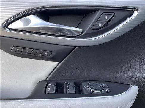 New 2026 Buick Envision Avenir image 26