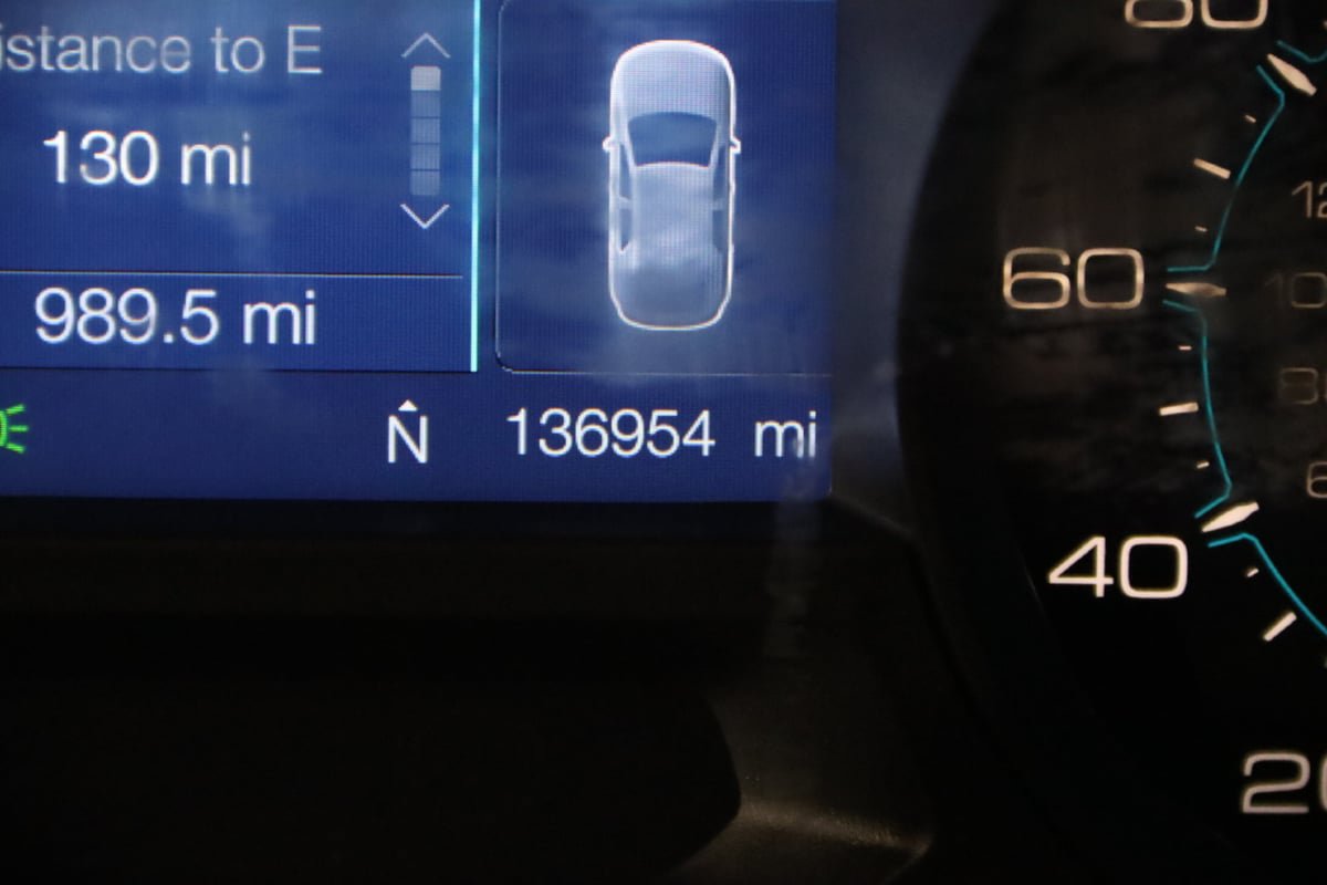 Used 2014 Ford Explorer XLT FWD image 32