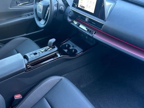 New 2026 Toyota Prius Plug-In Hybrid FWD image 21