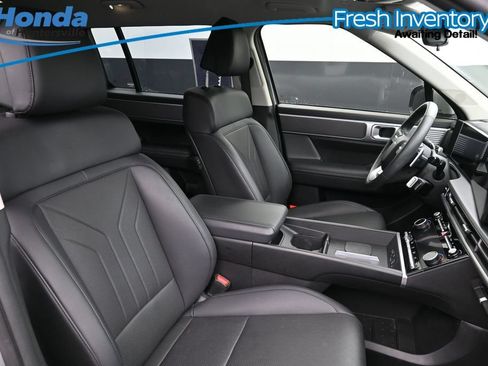 Used 2024 Hyundai Santa Fe SEL AWD/4WD image 12