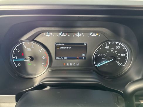 Used 2025 Ford F250 XLT image 15