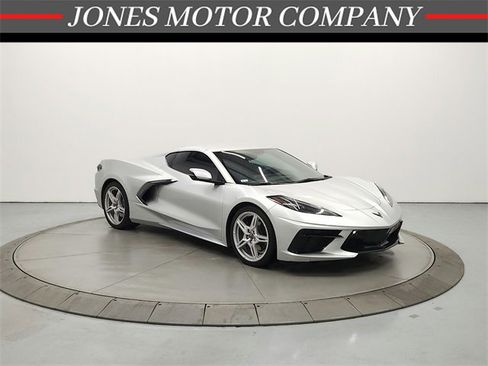 Used 2020 Chevrolet Corvette Stingray Preferred Cpe w/ 2LT Preferred Equipment Group image 1