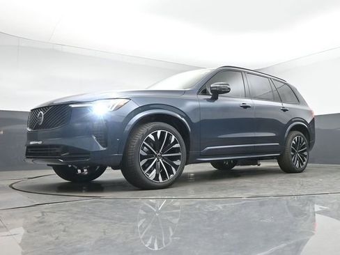 New 2026 Volvo XC90 B6 Ultra w/ Protection Package Premier AWD/4WD image 42