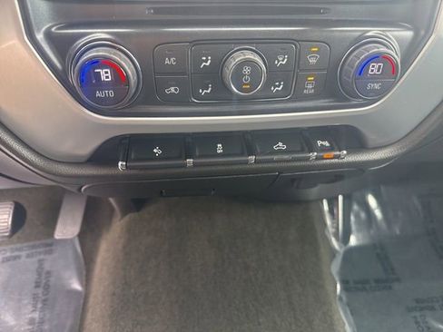 Used 2017 GMC Sierra 1500 SLE w/ SLE Value Package image 23