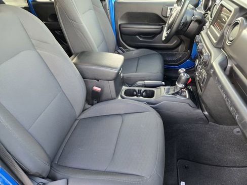 Used 2021 Jeep Wrangler Unlimited Sport image 15