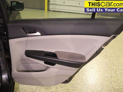 Used 2011 Honda Accord LX-P image 27