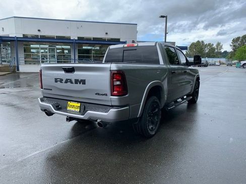 Used 2025 RAM 1500 Big Horn AWD/4WD image 6
