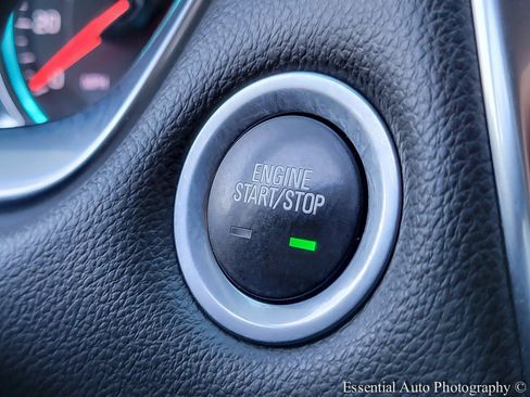 Certified 2019 Chevrolet Traverse LT image 18