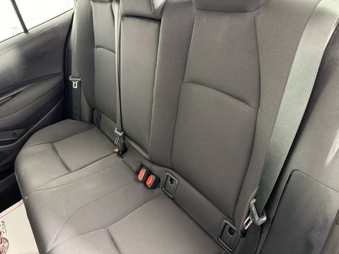 Used 2025 Toyota Corolla LE image 32