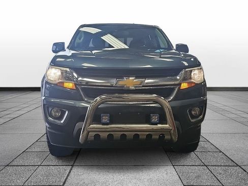 Used 2019 Chevrolet Colorado LT w/ LT Convenience Package RWD image 2