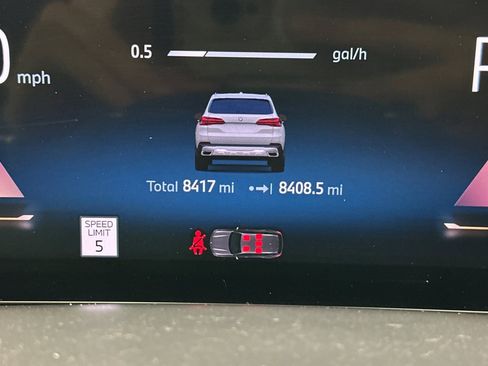 Used 2025 BMW X5 sDrive40i image 21