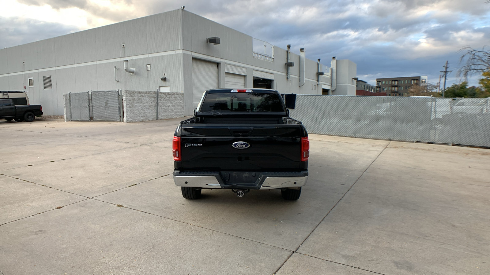 Used 2016 Ford F150 Lariat w/ Equipment Group 501A Mid AWD/4WD image 4