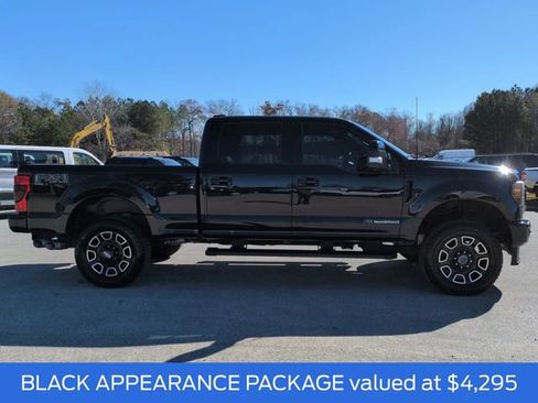 Certified 2022 Ford F250 Lariat w/ Black Appearance Package image 4