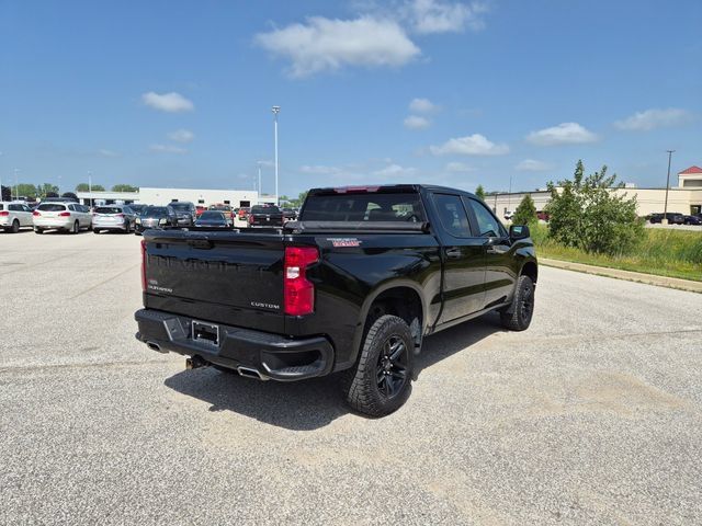 Used 2023 Chevrolet Silverado 1500 Custom Trail Boss AWD/4WD image 5