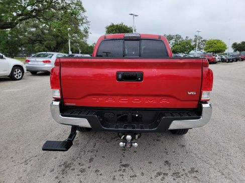 Used 2016 Toyota Tacoma SR5 w/ SR5 Appearance Package (SN) RWD image 6