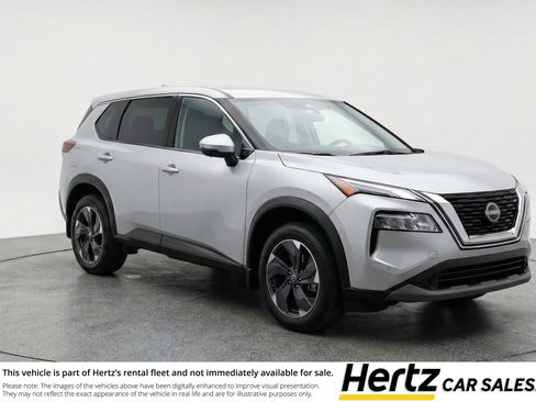 Used 2025 Nissan Rogue SV image 1