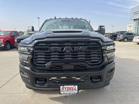 New 2026 RAM 2500 Tradesman AWD/4WD image 25