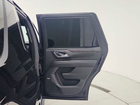 Used 2021 Chevrolet Tahoe LT image 23