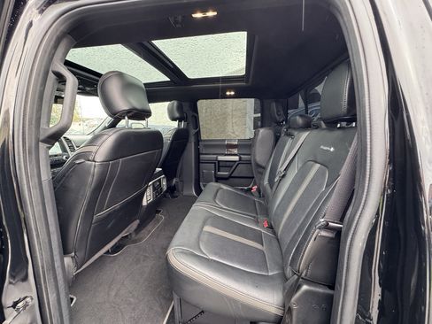 Used 2017 Ford F250 Platinum w/ Platinum Ultimate Package AWD/4WD image 23