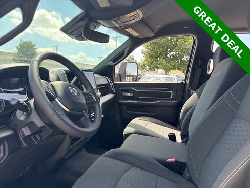 Used 2026 RAM 2500 Big Horn AWD/4WD image 18