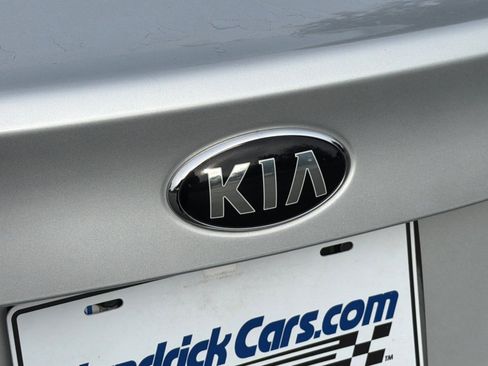 Used 2016 Kia Forte LX image 35