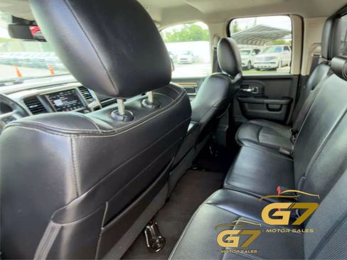 Used 2018 RAM 1500 Laramie RWD image 10