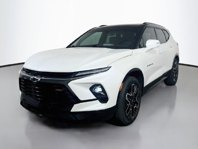 Used 2023 Chevrolet Blazer RS FWD image 5