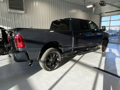 Used 2025 RAM 2500 Laramie image 3