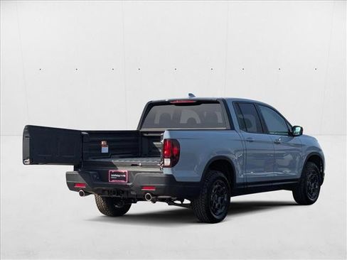 New 2025 Honda Ridgeline Sport+ image 2