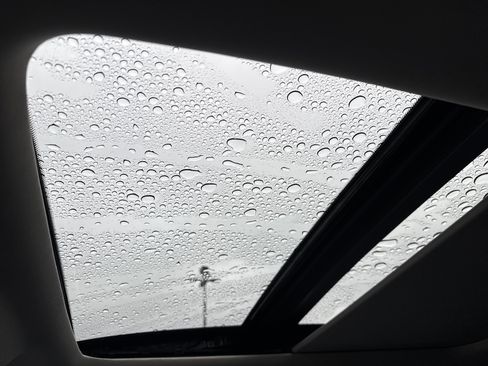 Used 2024 Nissan Pathfinder Platinum image 24