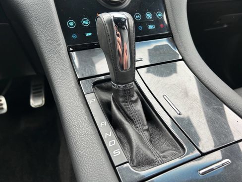 Used 2014 Ford Taurus SHO w/ Equipment Group 401A image 23