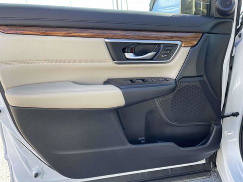 Certified 2020 Honda CR-V Touring image 12