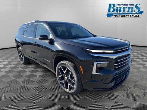 New 2026 Chevrolet Traverse High Country image 1