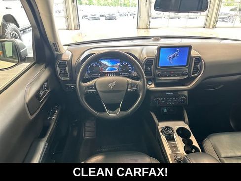 Used 2022 Ford Bronco Sport Outer Banks w/ Tech Package AWD/4WD image 2