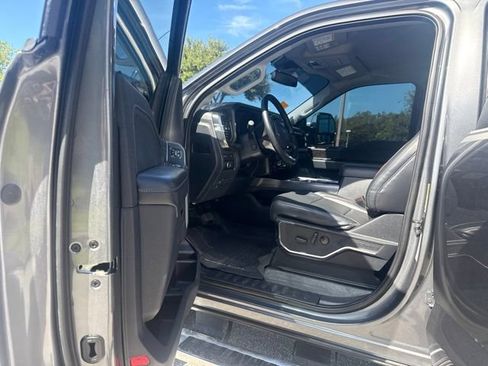 Certified 2024 Ford F250 Lariat w/ Chrome Package AWD/4WD image 13