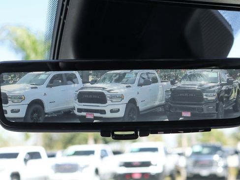 Used 2025 RAM 1500 Limited AWD/4WD image 37