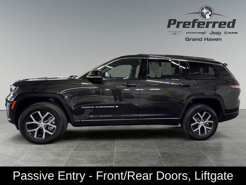 Used 2024 Jeep Grand Cherokee L Limited w/ Luxury Tech Group II image 10