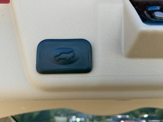 Used 2012 Buick Enclave Convenience AWD/4WD image 17