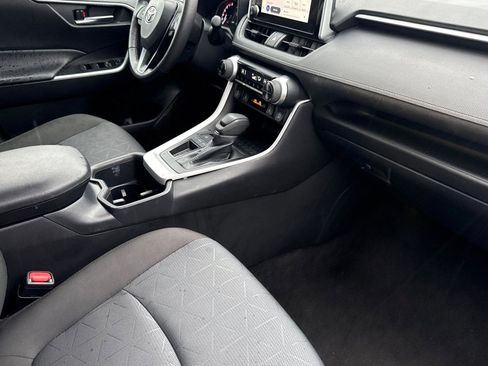 Used 2025 Toyota RAV4 XLE w/ Weather Package image 30